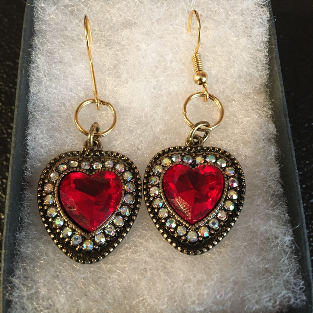 Lisa’s Artistic Designs gold & red heart earrings